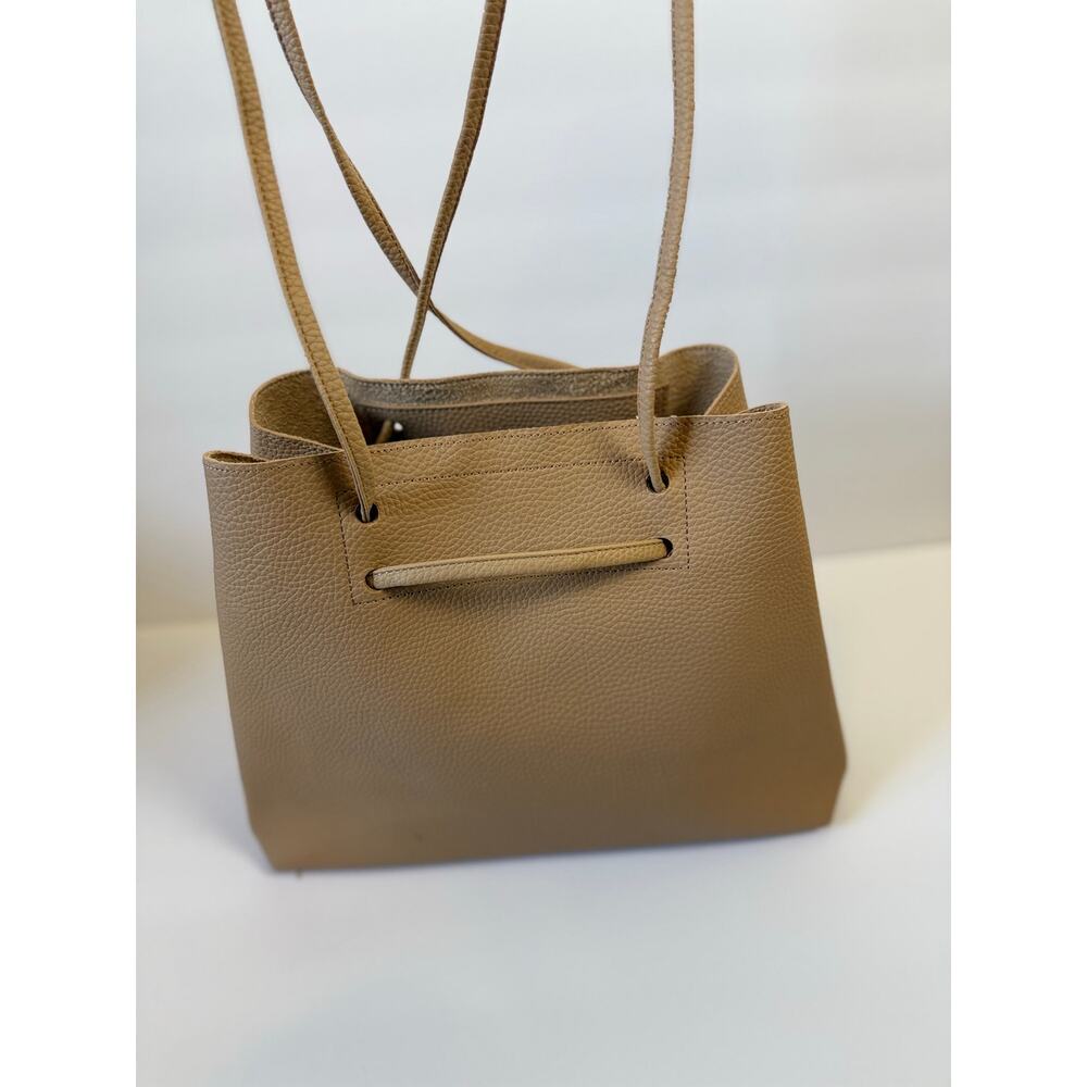 8 Other Reasons NWOT Vegan Leather Tan Slouchy Bucket Shoulder Bag